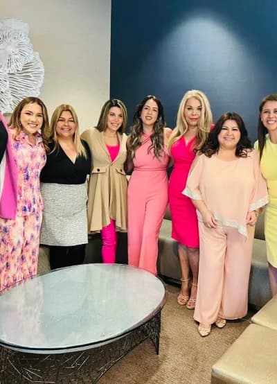 Mujeres de la comunidad en un encuentro